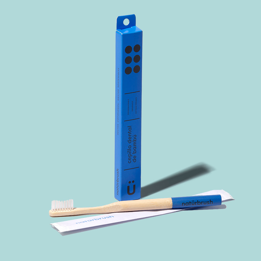 Cepillo dental bambú naturbrush azul 